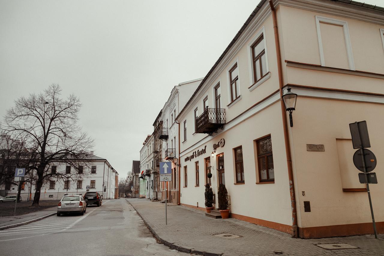 Rynek 6 Retro Pub & Hostel Ράντομ Εξωτερικό φωτογραφία