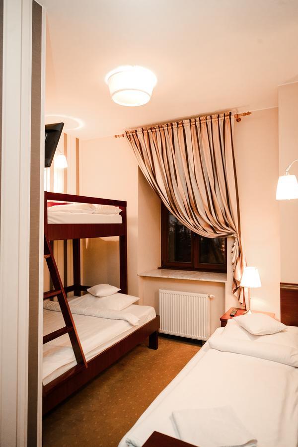 Rynek 6 Retro Pub & Hostel Ράντομ Εξωτερικό φωτογραφία